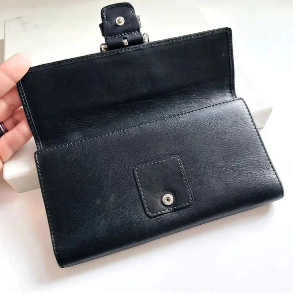 Coach Black Leather Soho Buckle Large Wallet - Picture 3 of 10